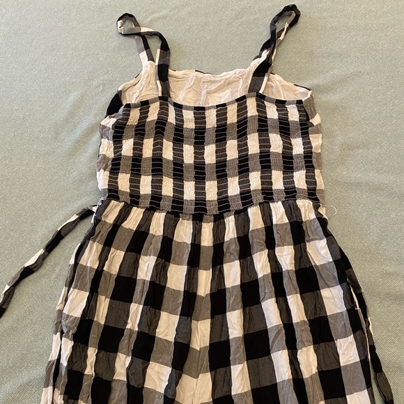 Loft Romper, black white checkered, size Large, measurements in Photos - Picture 6 of 6